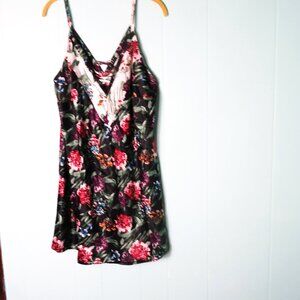 SLEEP by Cacique Nightgown Short Floral Nightie Size 14/16 NWT